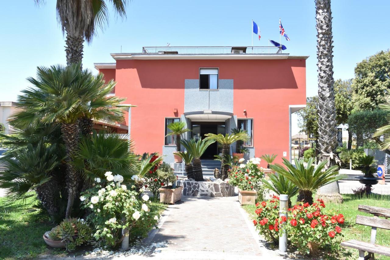 Hotel Paradiso Lago Patria Luaran gambar