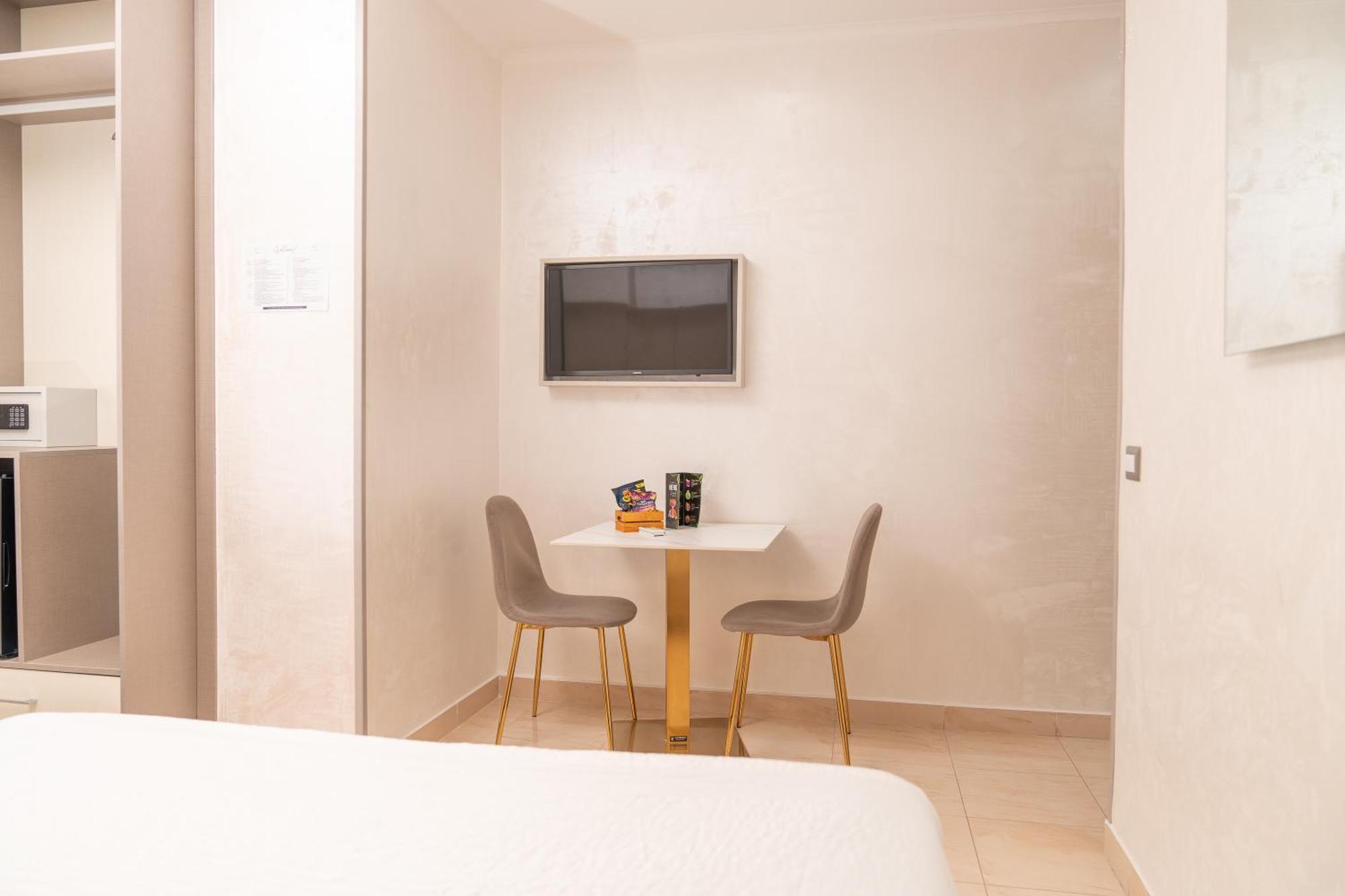 Hotel Paradiso Lago Patria Luaran gambar