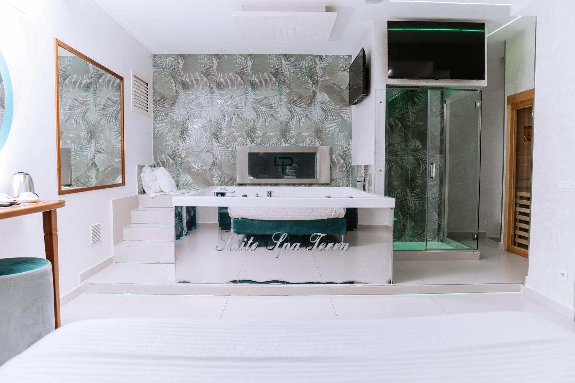 Hotel Paradiso Lago Patria Luaran gambar